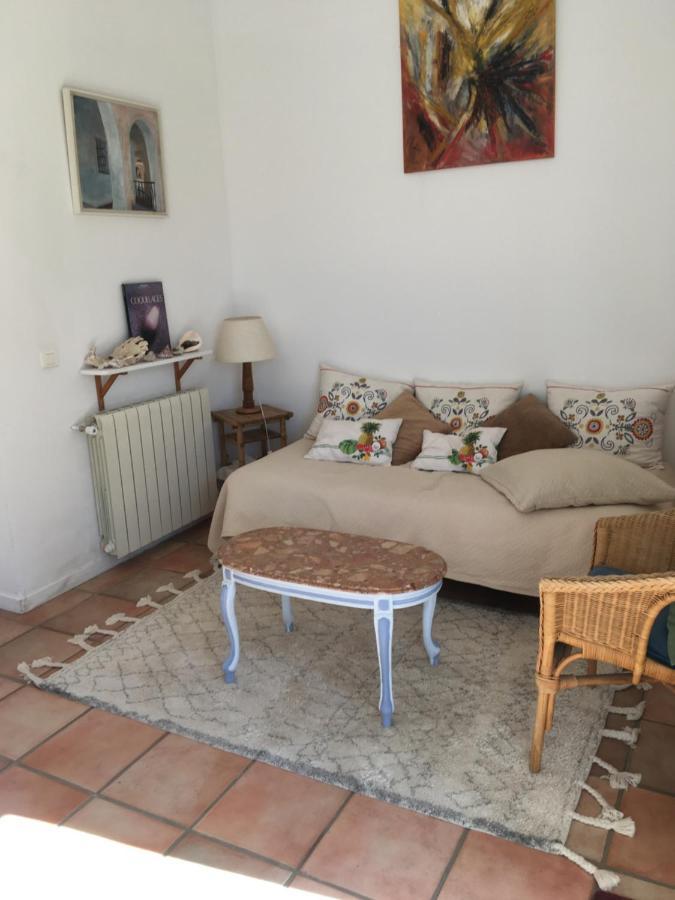 Bed and Breakfast La Tangana Rognes Exterior foto