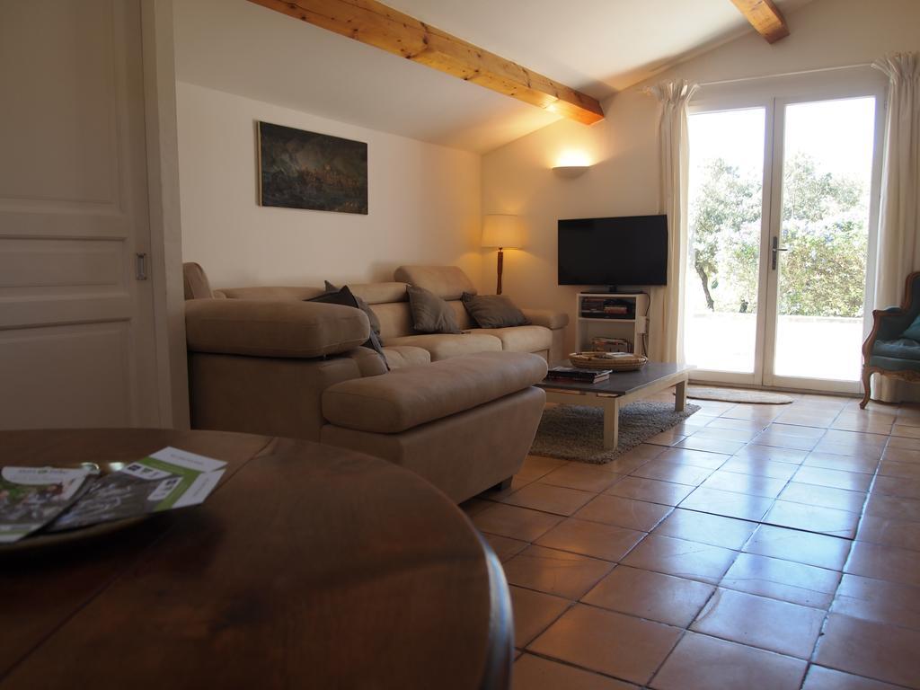 Bed and Breakfast La Tangana Rognes Exterior foto